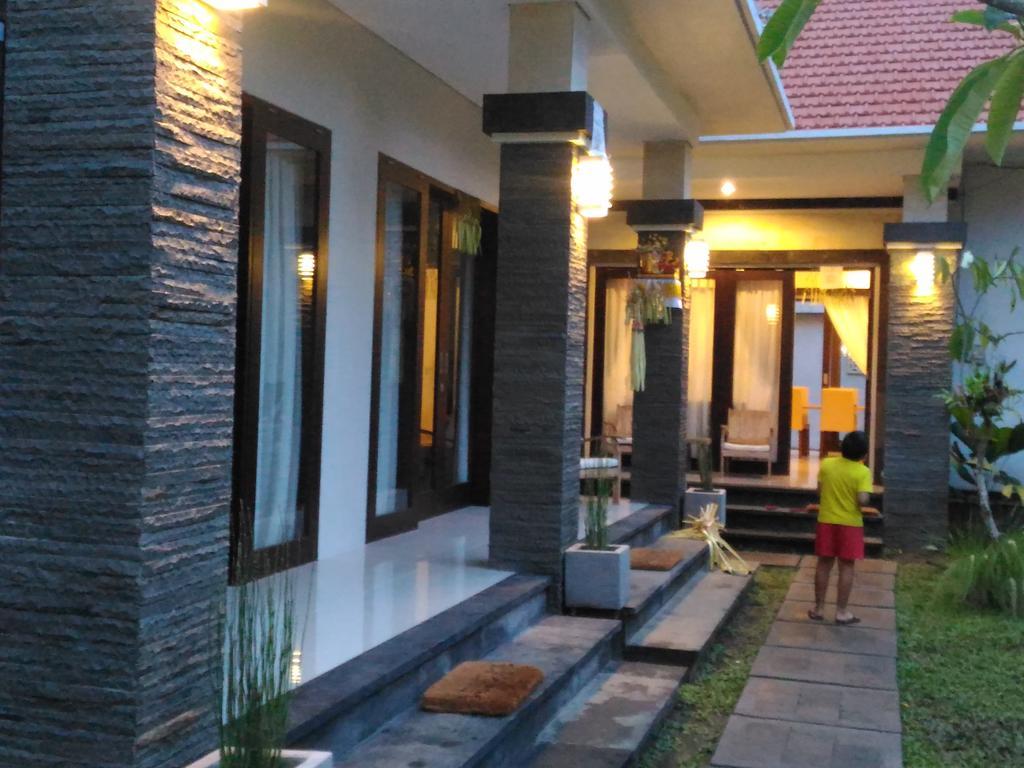 Guest House Reisya Nusa Dua  Exterior photo